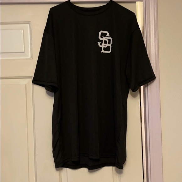 A4 Other - 💥 3/$20 item Men’s Black shirt